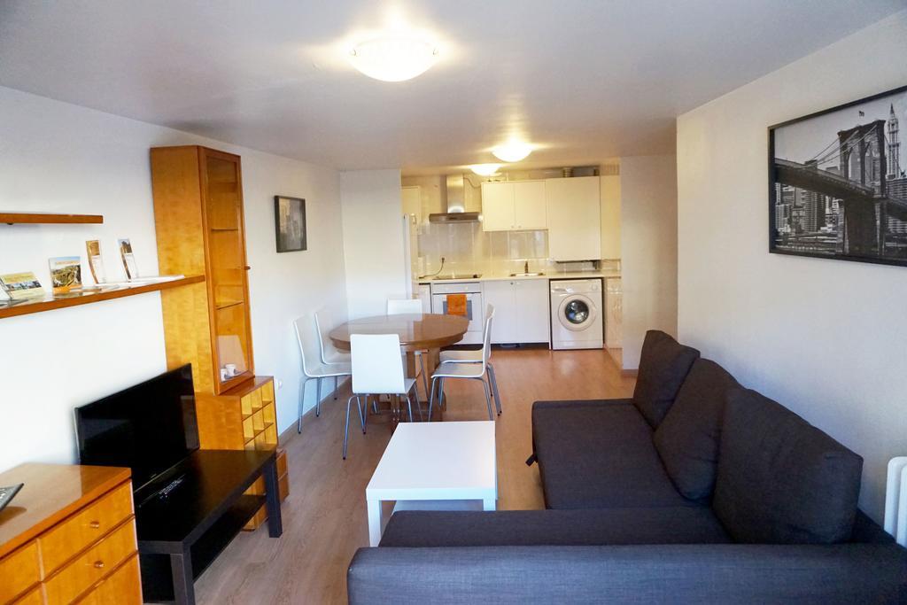 Apartamentos Turisticos Rio Gallego Уэска Экстерьер фото