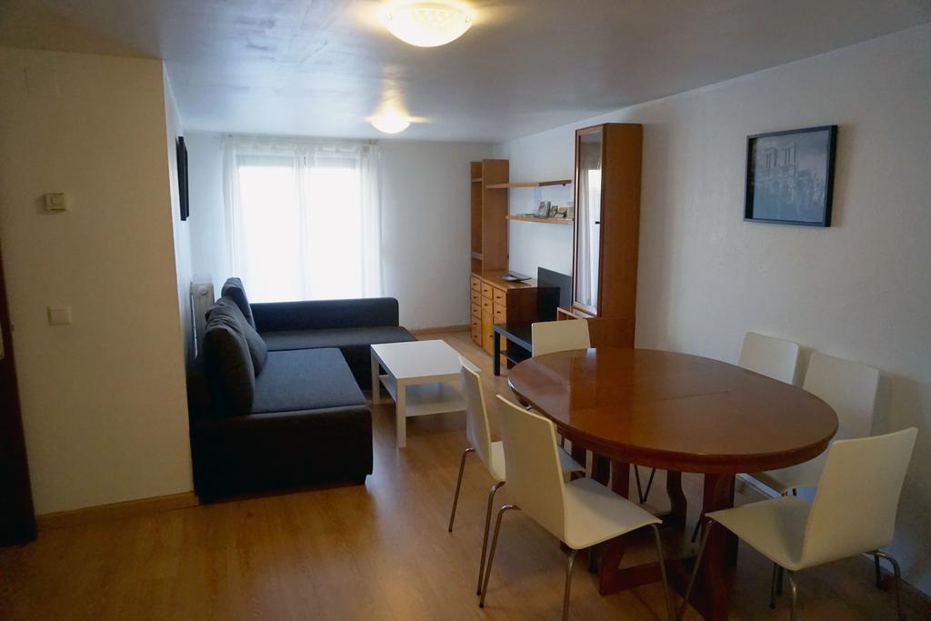Apartamentos Turisticos Rio Gallego Уэска Экстерьер фото