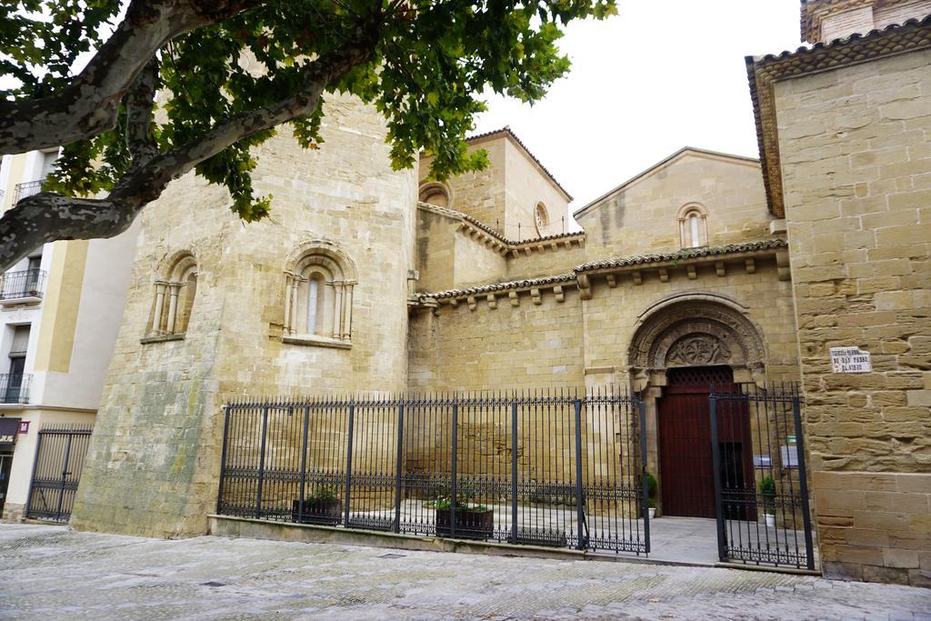 Apartamentos Turisticos Rio Gallego Уэска Экстерьер фото