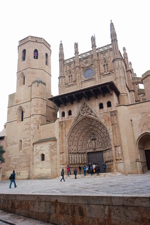 Apartamentos Turisticos Rio Gallego Уэска Экстерьер фото